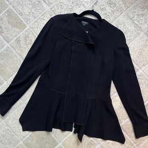 Zipped Blazer. Black size 6 by Worth NY